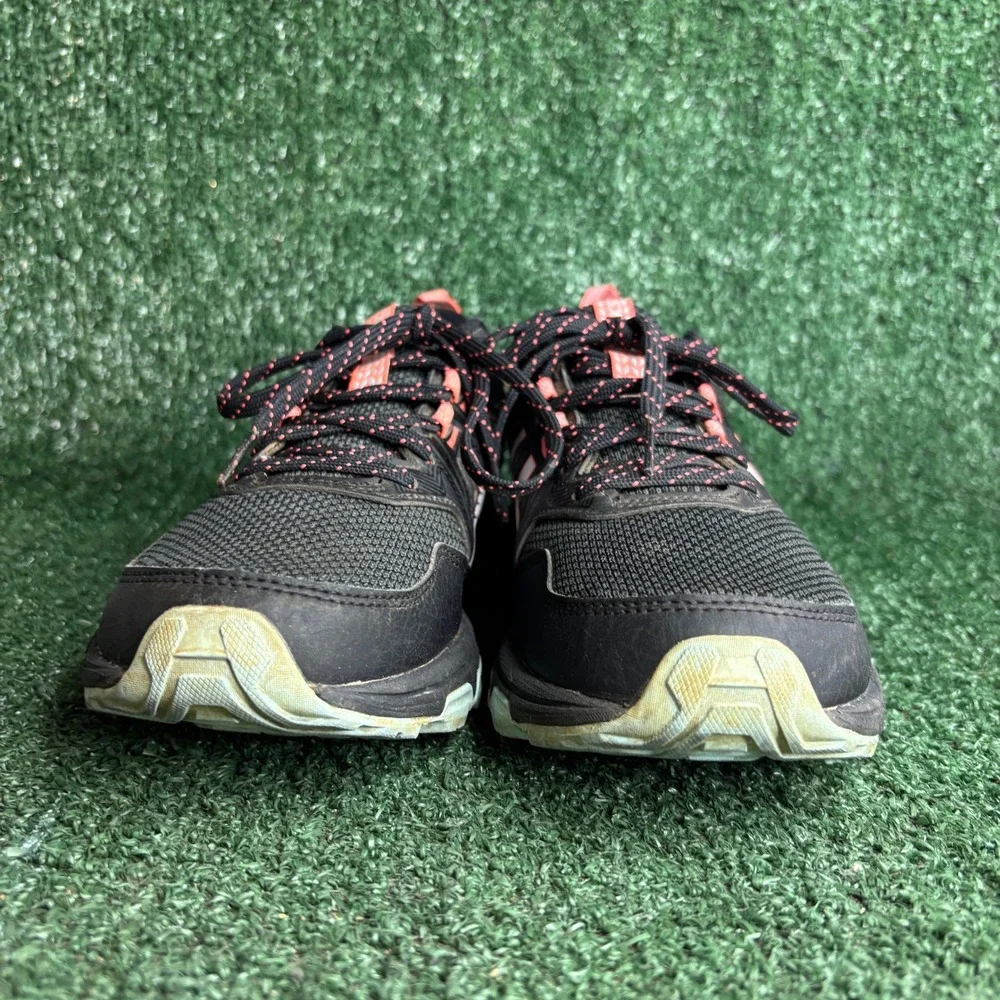 ASICS GEL-Venture 8 Trail Running Athletic Sports Sneakers Black Pink Women Sz 8